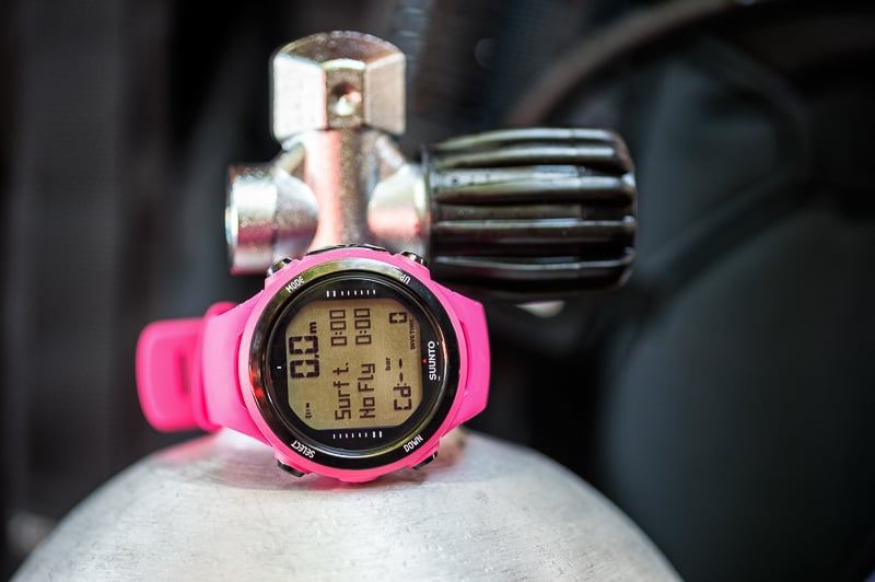 suunto d4i novo pink